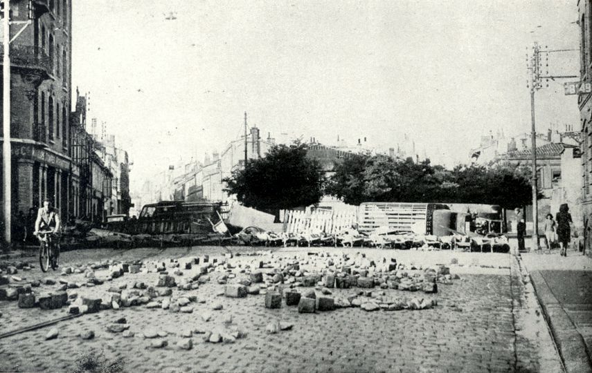 barricade-roquelaine