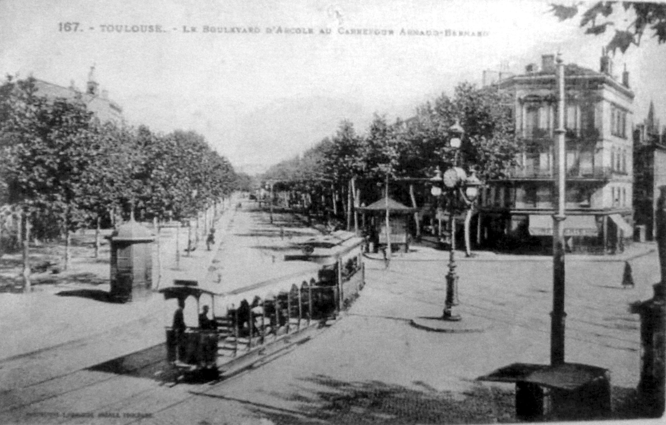 carrefour-arnaud-bernard-P1100708