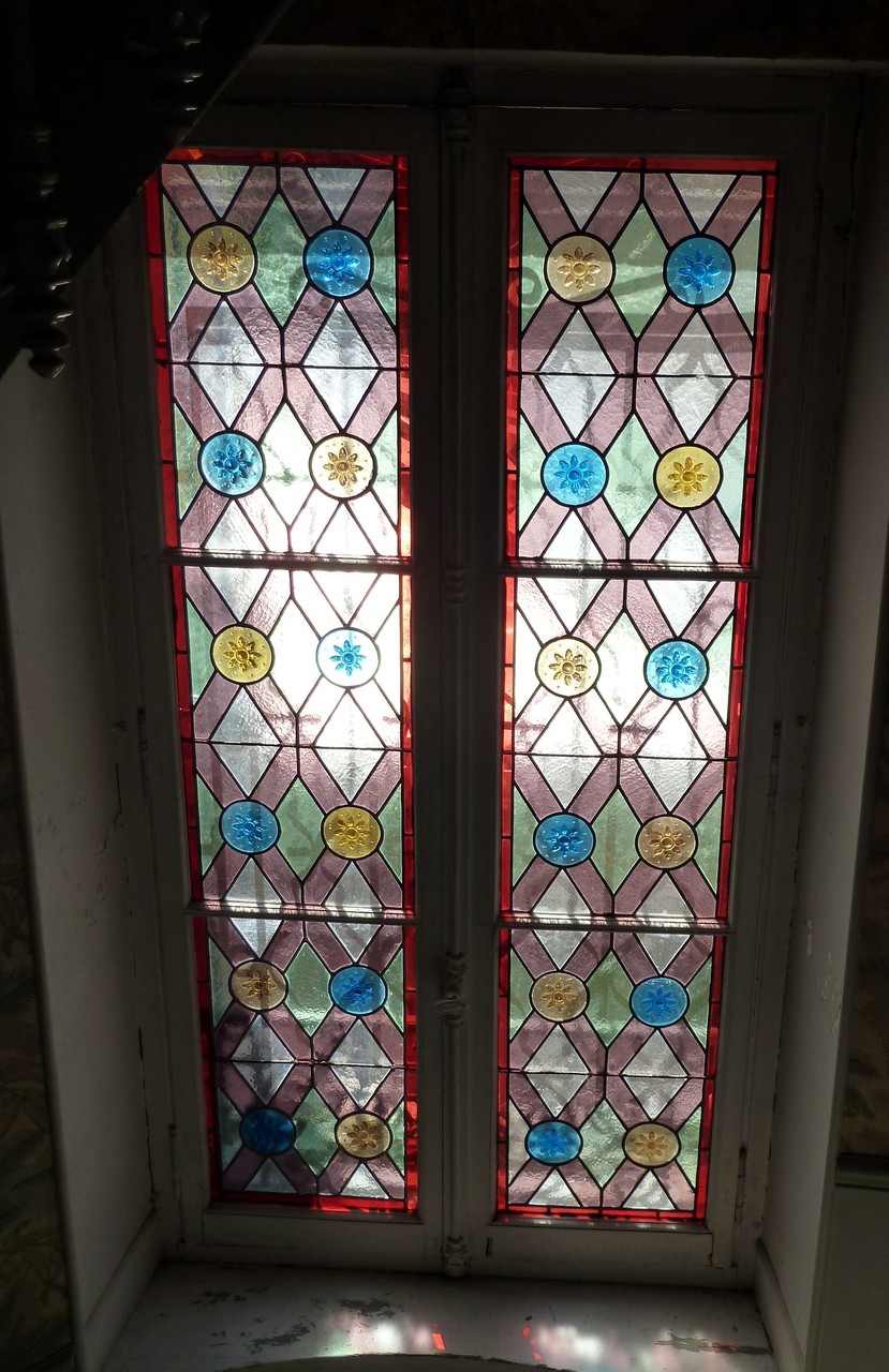 Rue du Capitaine Escudié, même cage d'escalier que photo précédente