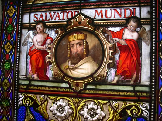 Qui est le personnage barbu et couronné avec pendeloques qui va sauver le monde, en médaillon au dessous du Christ ?