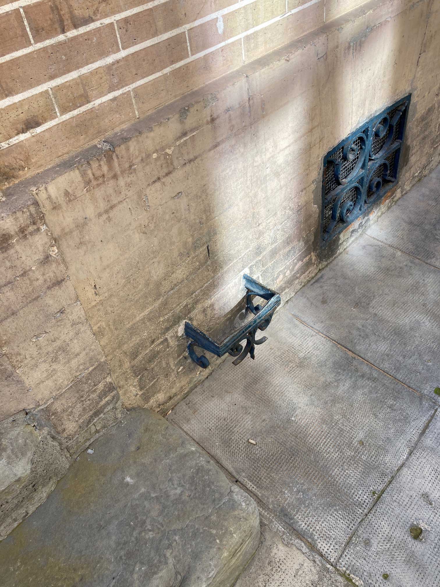 photo-6-décrottoir-long-travaillé