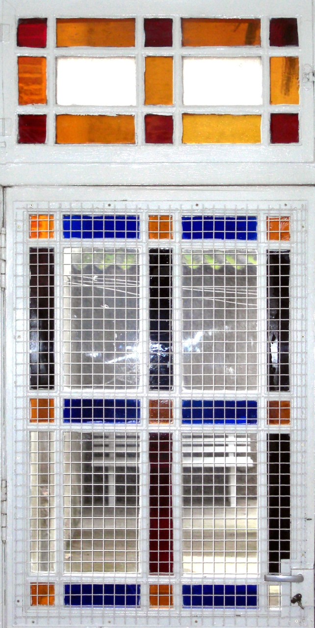 Rue Saint-Henri, vers 1870. On se serait volontiers passé du grillage. (Photo R. Pech)