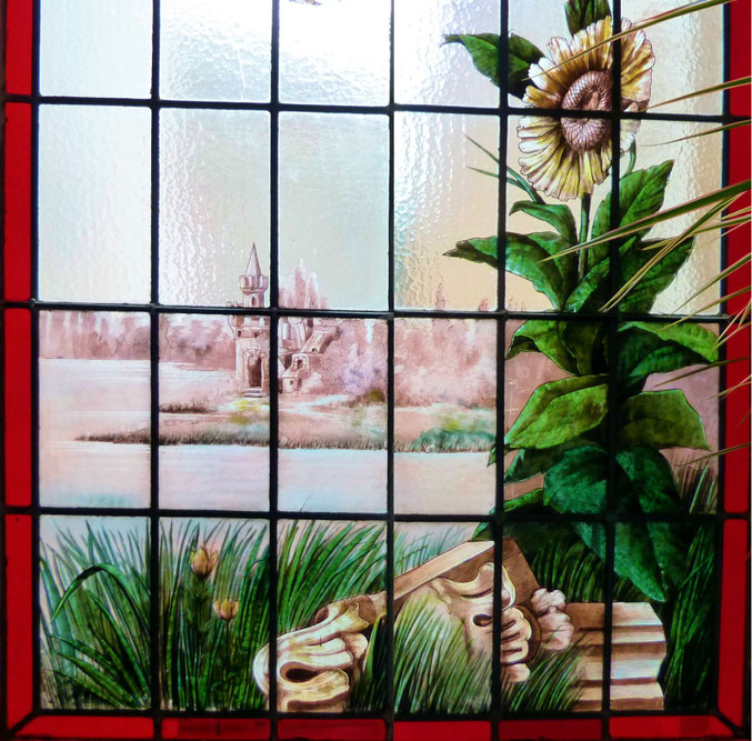 Supprimer les boiseries de la photo permet d'imaginer plus précisément le 