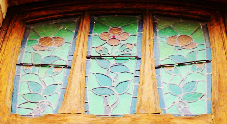 rue de la Balance, de jour, couleurs renforcées